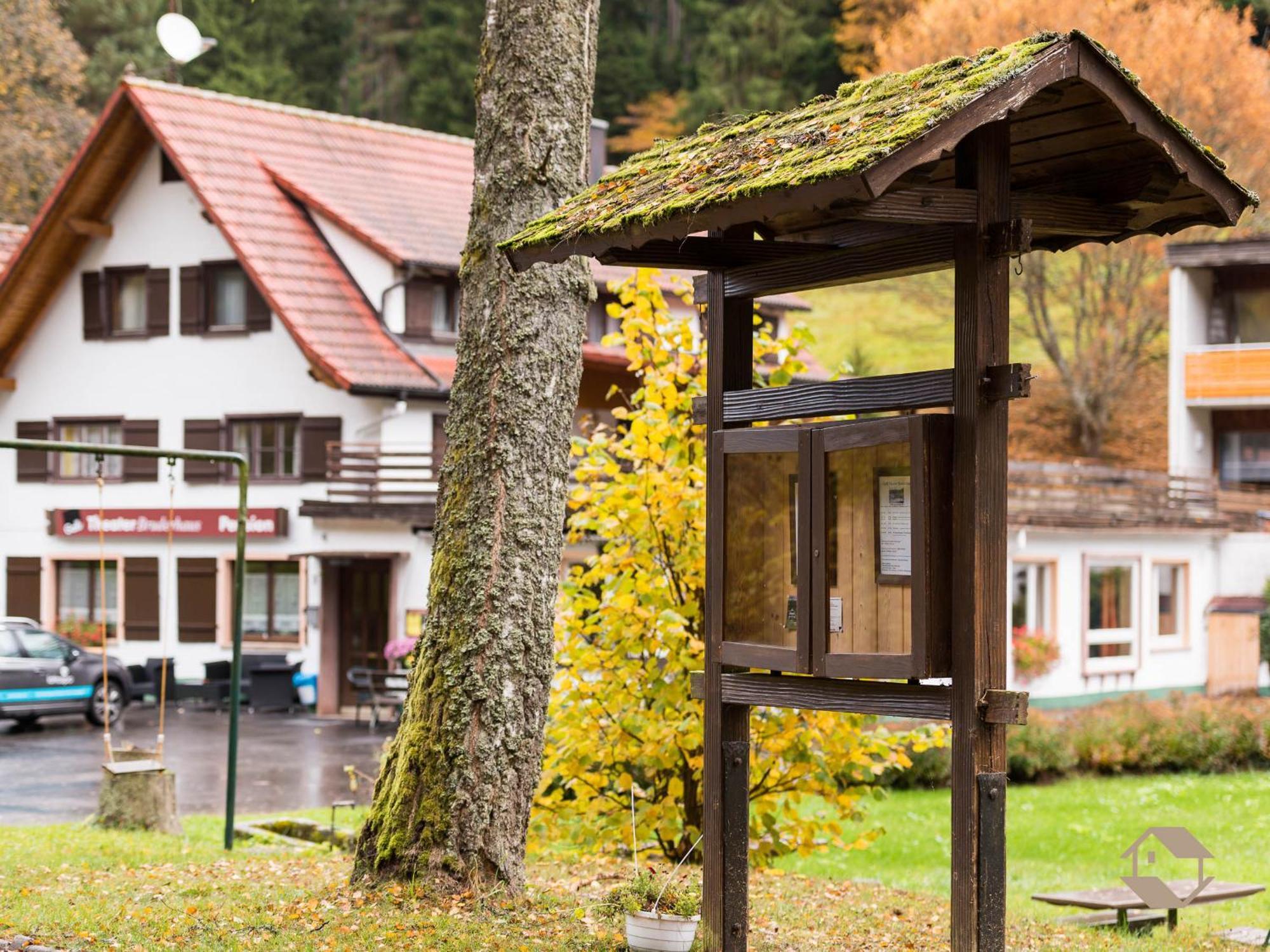 Enri Theater&Pension Bruderhaus Altensteig Exterior foto